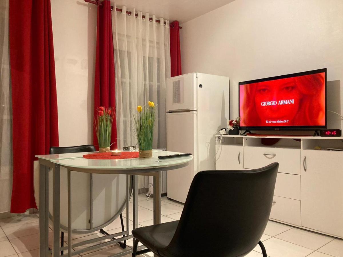 Studio Calme Et Eclaire Proche De Nation C Apartment Париж Екстериор снимка